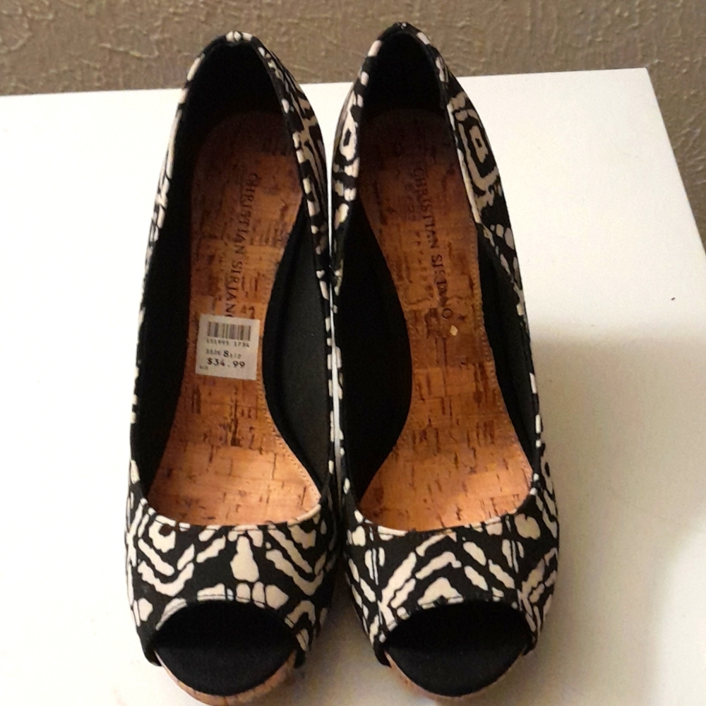 Christian Siriano Black & White Print Heels